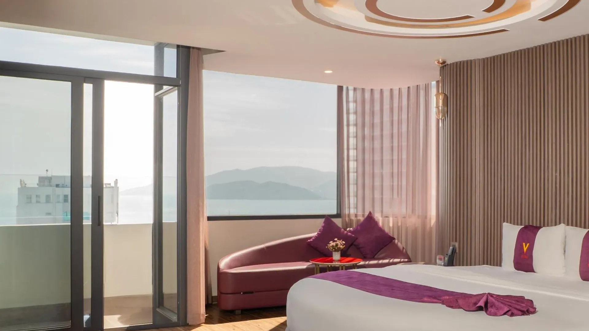 V Hotel Nha Trang