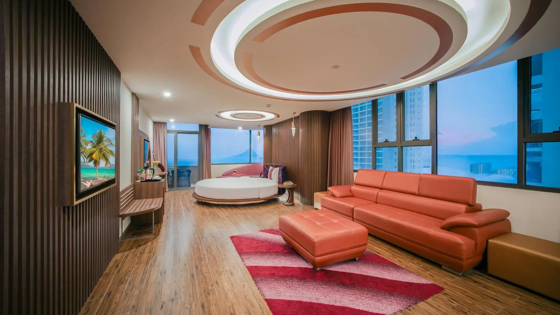V Hotel Nha Trang